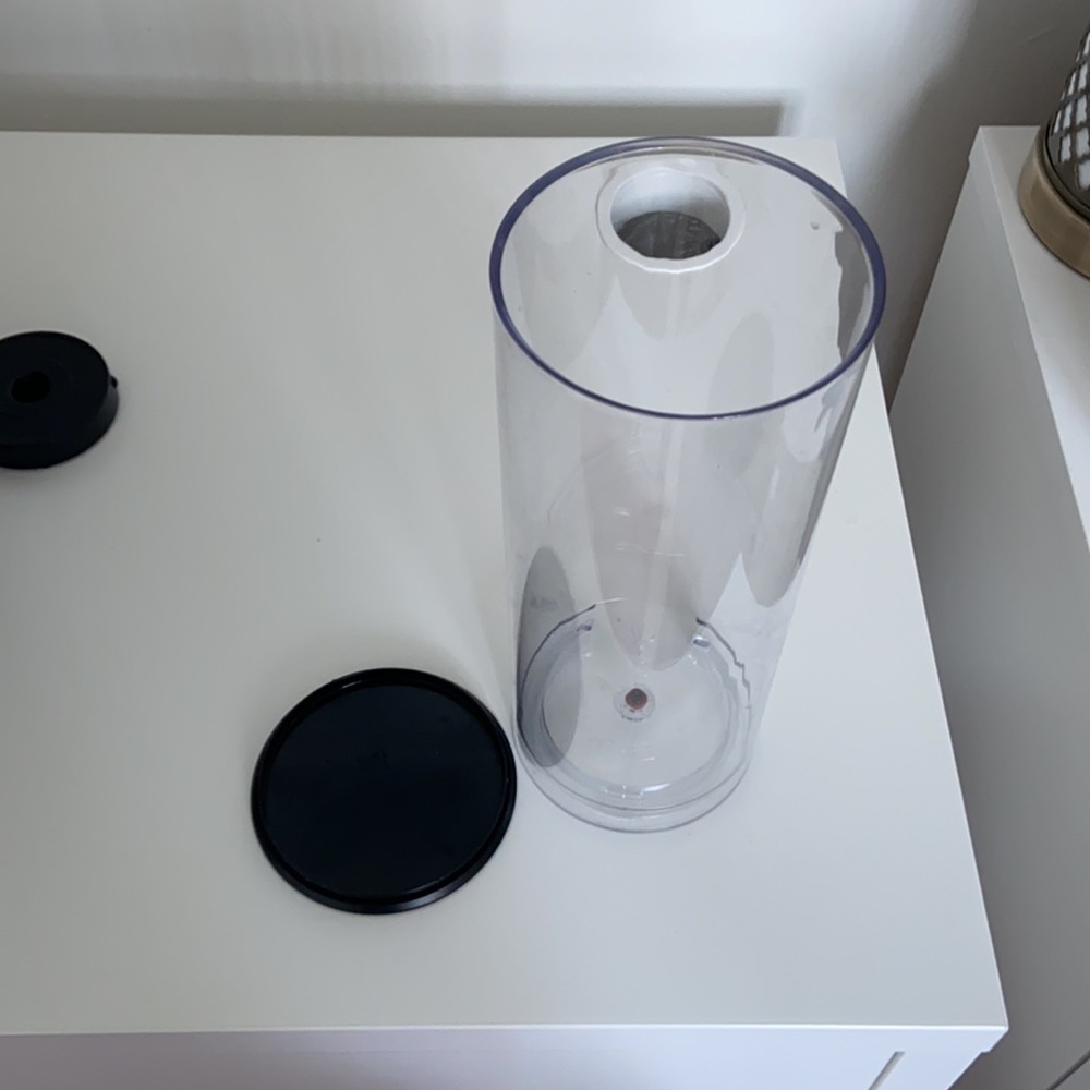 NESPRESSO by DELONGHI Vertuo coffee machine - Picture 8 of 10